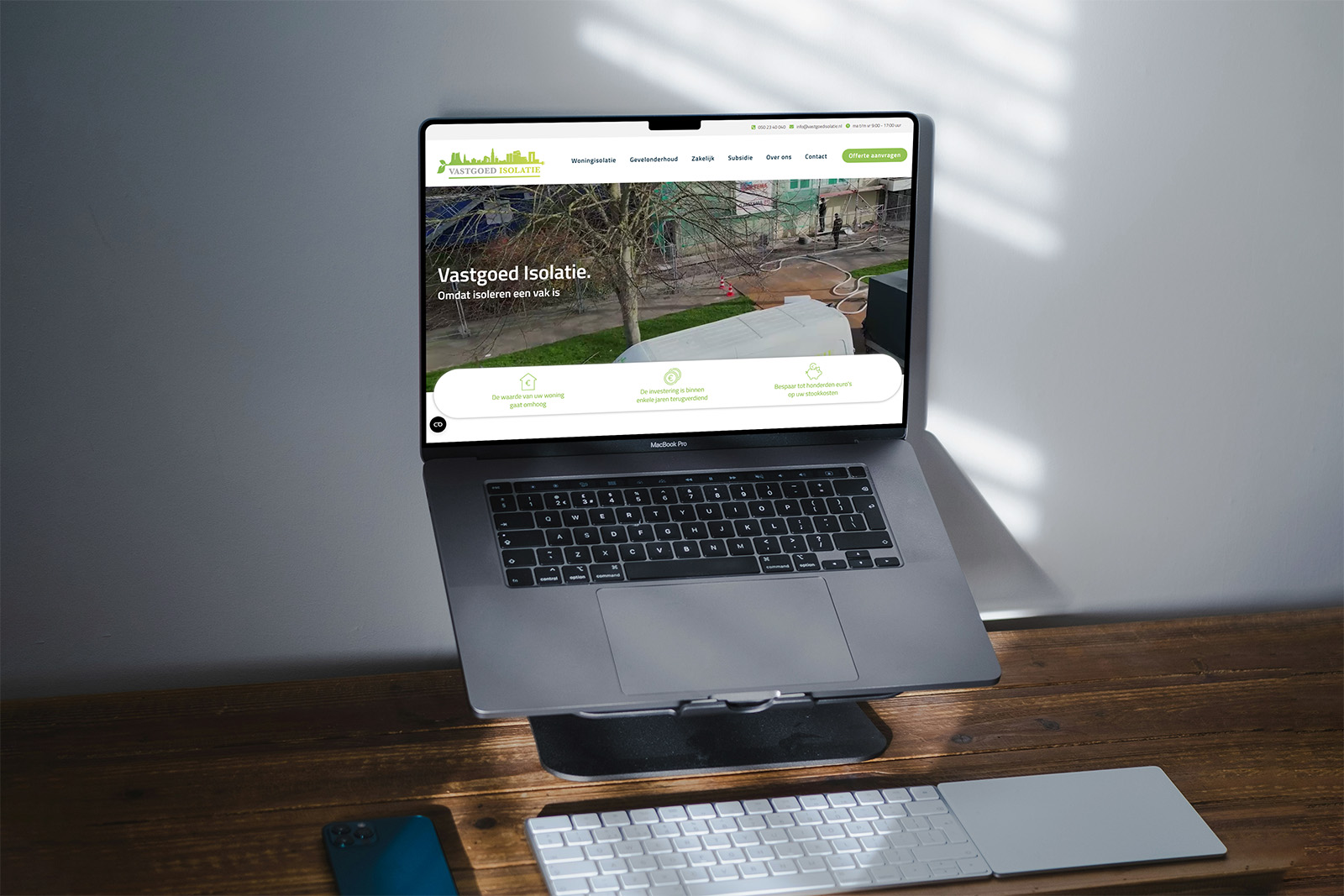 Vastgoed Isolatie Mockup Desktop Stand